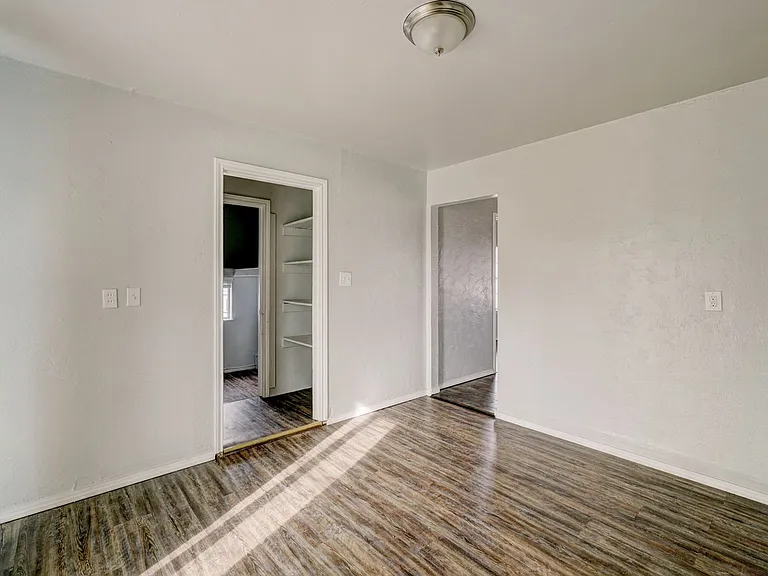 3900 Mallard Dr — Photo 23