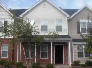 102 Silhouette Dr, Greensboro, NC 27405