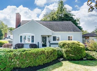 3263 Race St, Columbus, OH