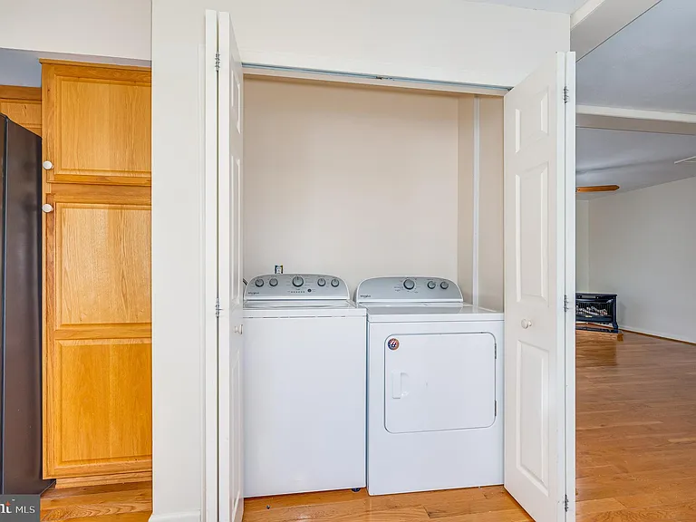 401 Ponderosa Trl #1 — Photo 18