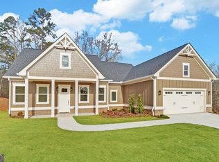 203 Timber Ridge Dr, Toccoa, GA 30577