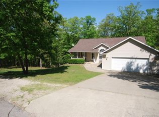 28 Lemonwood Ln, Camdenton, MO 65020