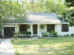 9308 Oak Meadow Ct, Fayetteville, NC 28314