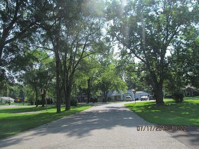 2nd image of 4721 Maycrest Dr