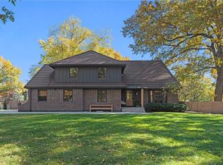 11301 Wornall Ter, Kansas City, MO 64114