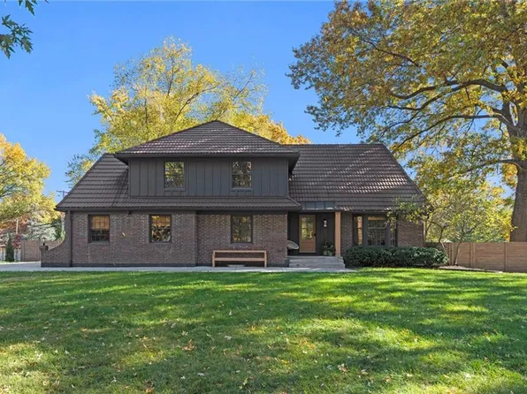 11301 Wornall Ter, Kansas City, MO 64114