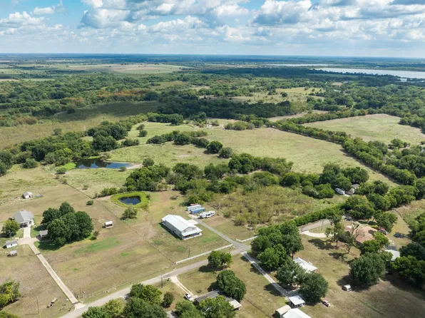 1899 County Road 1032, Greenville, TX 75401