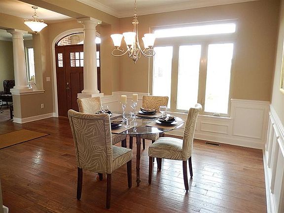 5th image of 4464 Brookview Pl