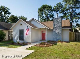 6977 Candlewood Dr, Fayetteville, NC 28314