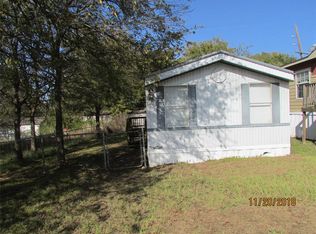 13233 Hilltop Ct, Willis, TX 77318