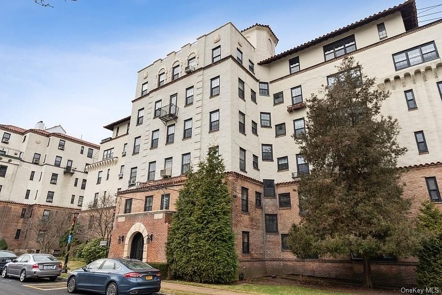 1st image of 1273 N Avenue Avenue Ent 5 #3