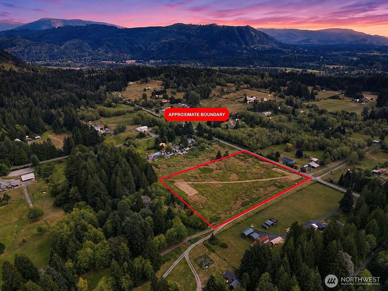 4th image of 11301 Grandview Road