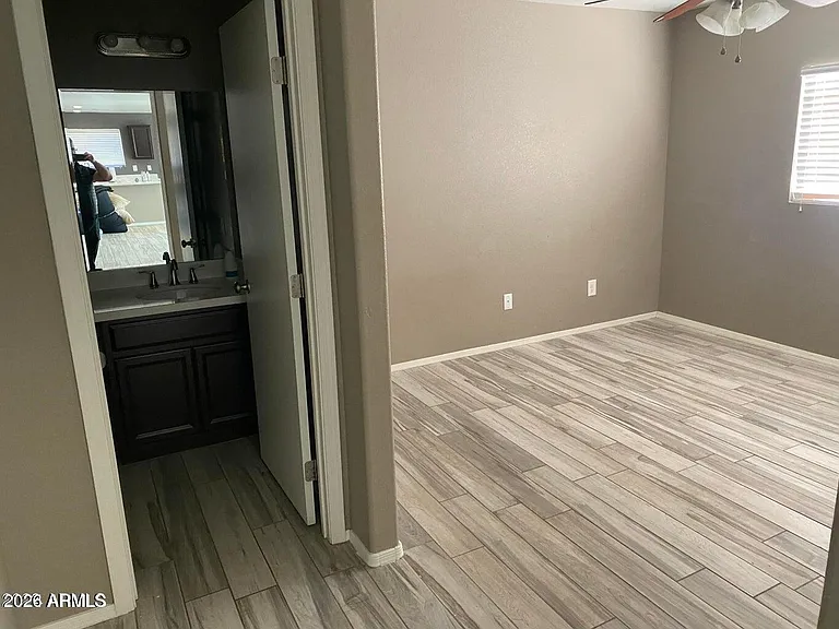 15791 W Caribbean Ln — Photo 6