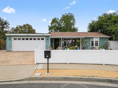 817 Avenida Taxco, Vista, CA, 92084