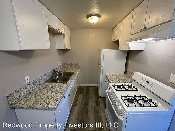 2nd image of 2512 Edison Ave #5