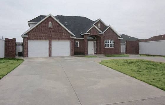 1st image of 4804 Bismarc Dr