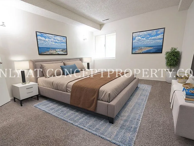 Foothill Terrace — Photo 306