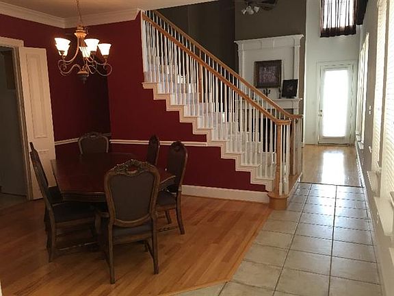 2nd image of 1124 Pedernales Trl