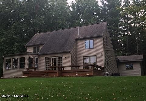 2nd image of 9702 Sunset Dr