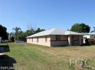 3428 Dora St, Fort Myers, FL 33916