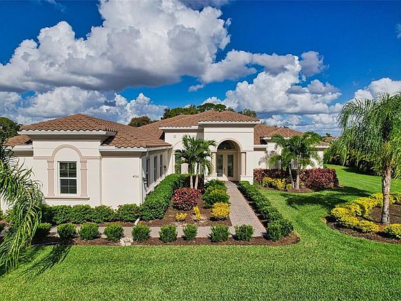 5th image of 4766 Vasca Dr
