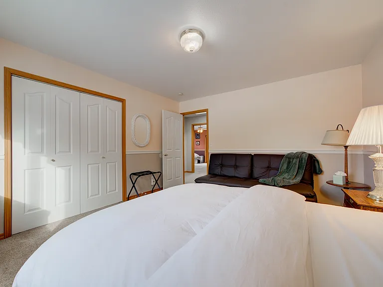 402 S Yellowstone Ave — Photo 28