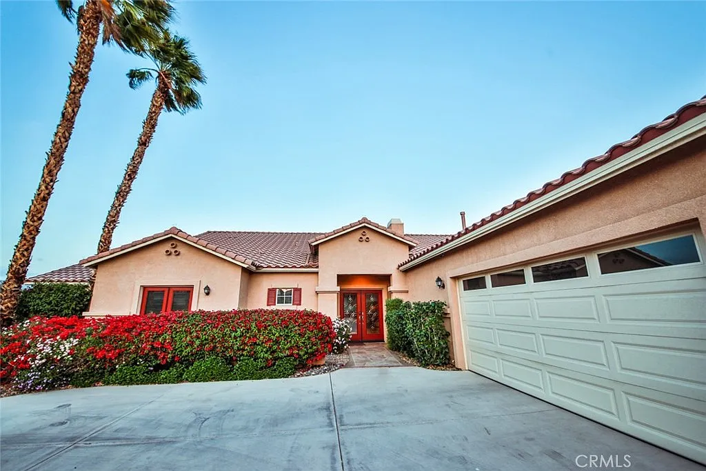 4 bed, 3.5 bath, 2904 sqft, $4,950 — Photo 1