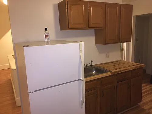 4 Davis St #2 Photo 1