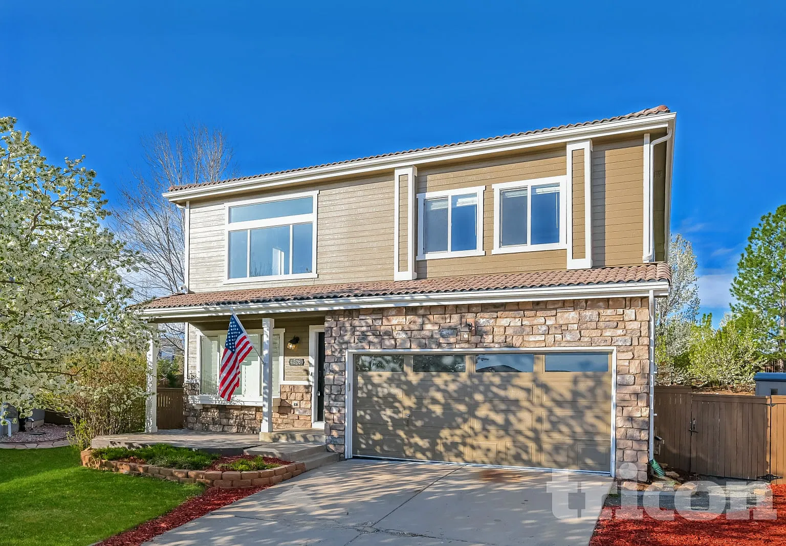 4326 Lyndenwood Point Littleton CO — Photo 1