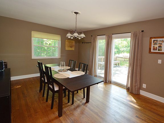 5th image of 2554 Bonnie Dr