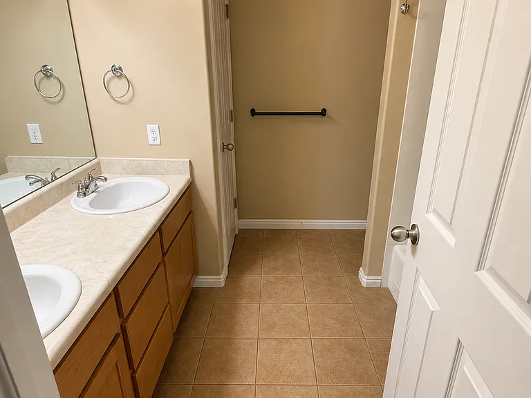 5518 W Morning Light Dr — Photo 13