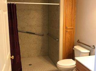1445 W Evergreen Ln, Claremore, OK 74017