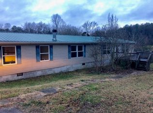 3817-A Clear Springs Rd, Mascot, TN 37806