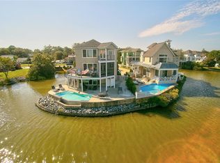 609 Arctic Ave, Virginia Beach, VA 23451