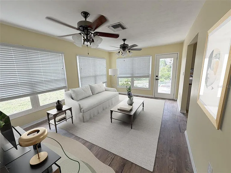 7941 Sycamore Dr — Photo 10