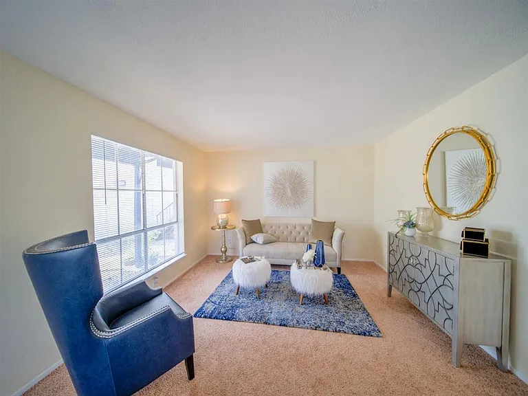 7963 Villa Cliff Dr — Photo 4
