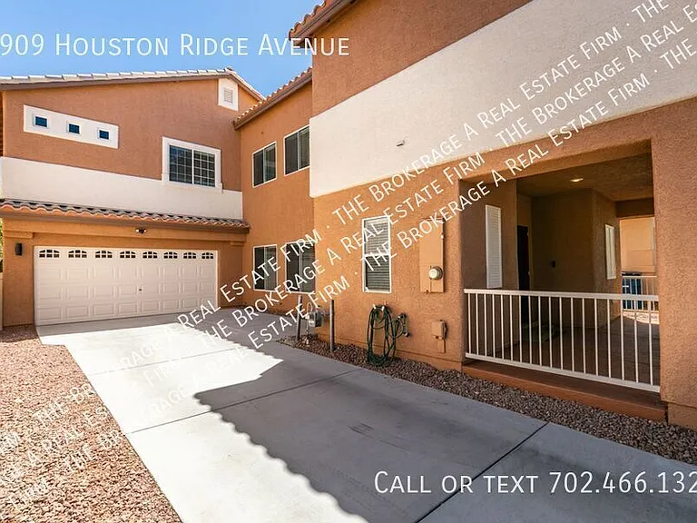 8909 Houston Ridge Ave — Photo 3