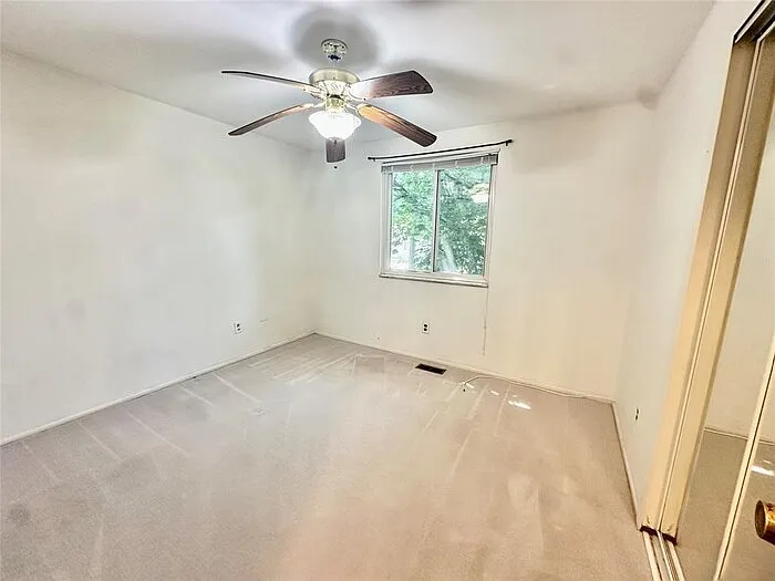21669 Tulipwood Ave — Photo 13
