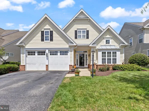 3148 Shadow Park Ln, Waldorf, MD 20603