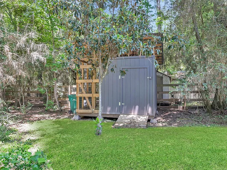 84 Oak Grove Ln — Photo 29