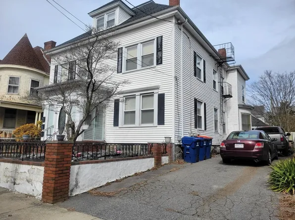 115 Mill St, New Bedford, MA 02740