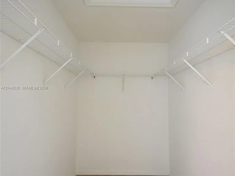 6041 SW 19th Pl — Photo 23
