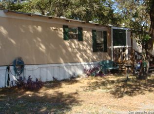 4111 New Mathis Rd, Elmendorf, TX 78112