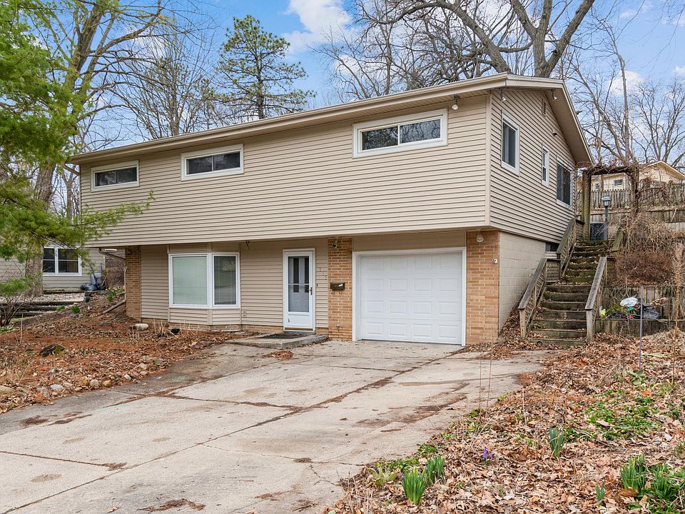 1st image of 1717 Meadowlane Ave