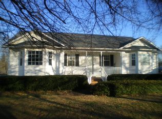 3960 Parris Bridge Rd, Boiling Springs, SC 29316