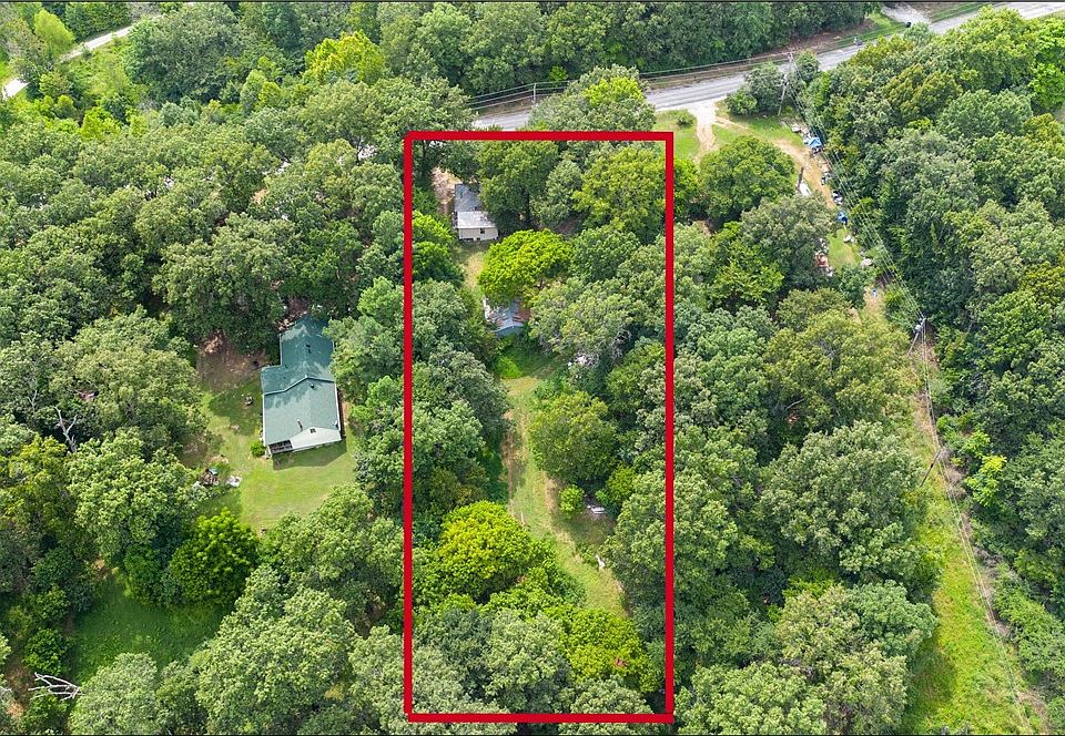 2nd image of 2206 N Double Springs Rd