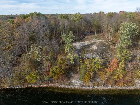 485 Stafford Ln, Leeds And The Thousand Islands, ON K0H 2N0