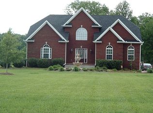 1746 N Lovvorn Rd, Christiana, TN 37037