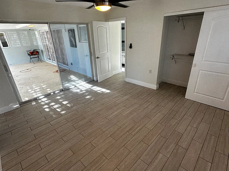484 Penguin Dr — Photo 8