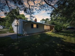 5123 Dogwood Trl, Lyndhurst, OH 44124